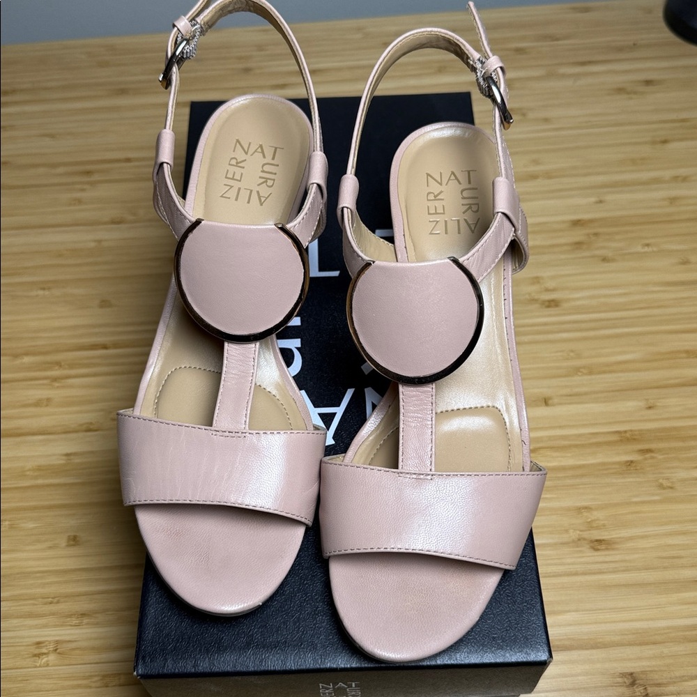 Naturalizer Blush Leather Sandals